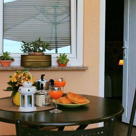 Poljane Apartman Ruza 3 מראה חיצוני תמונה