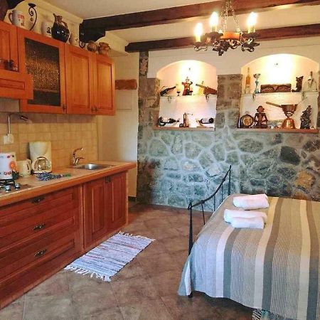 Poljane Apartman Ruza 3 מראה חיצוני תמונה